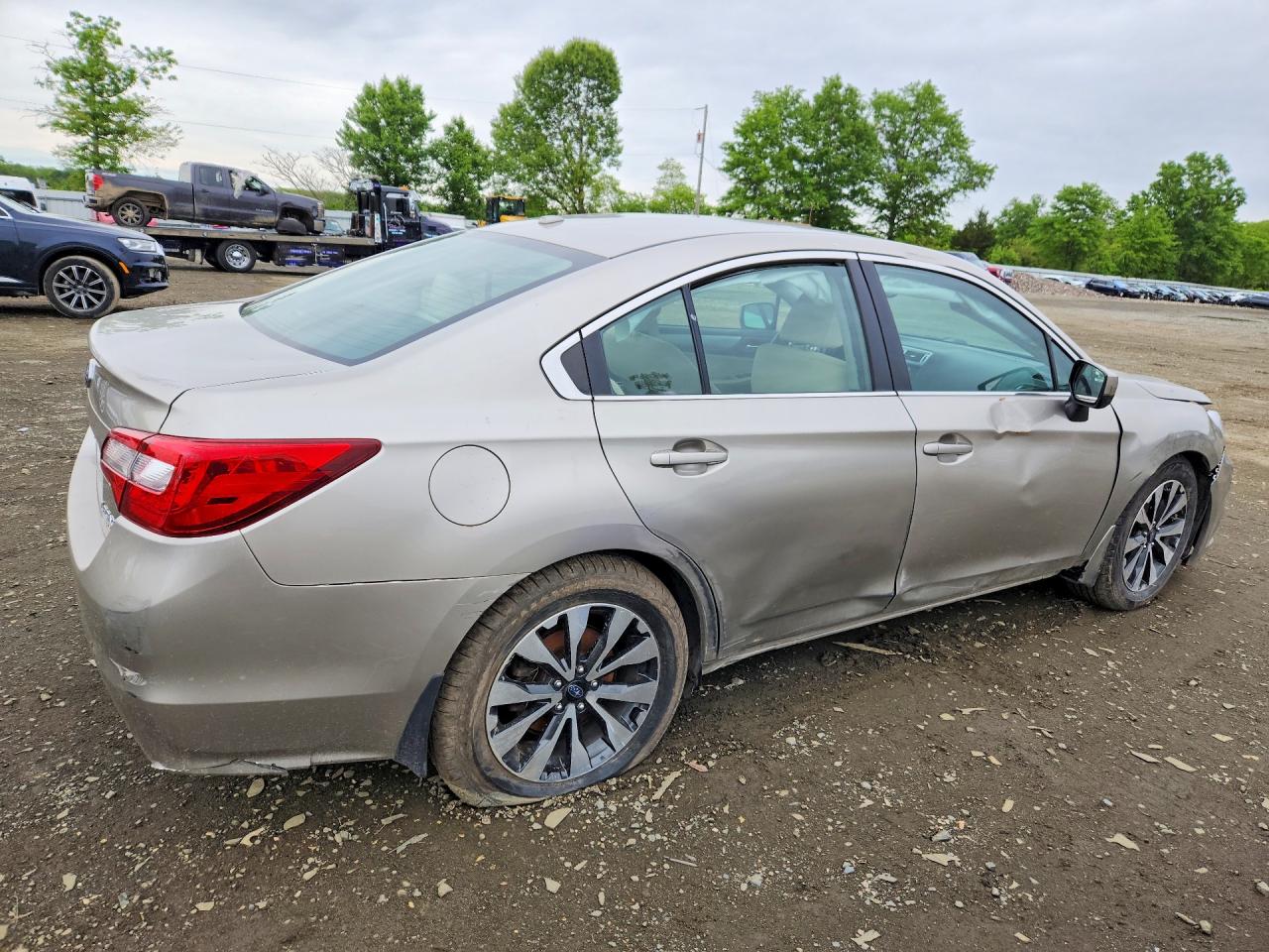 Subaru Legacy 2.5i Premium