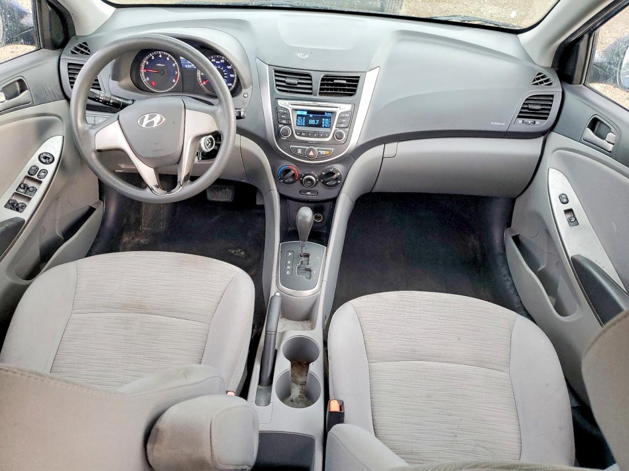 Hyundai ACCENT Se