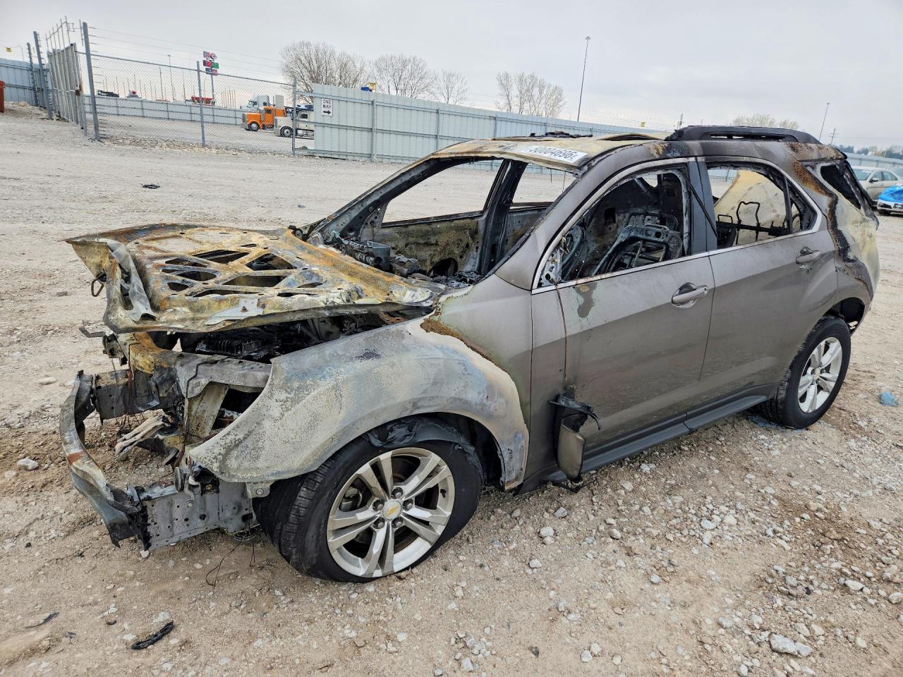 Salvage Chevrolet Equinox Image