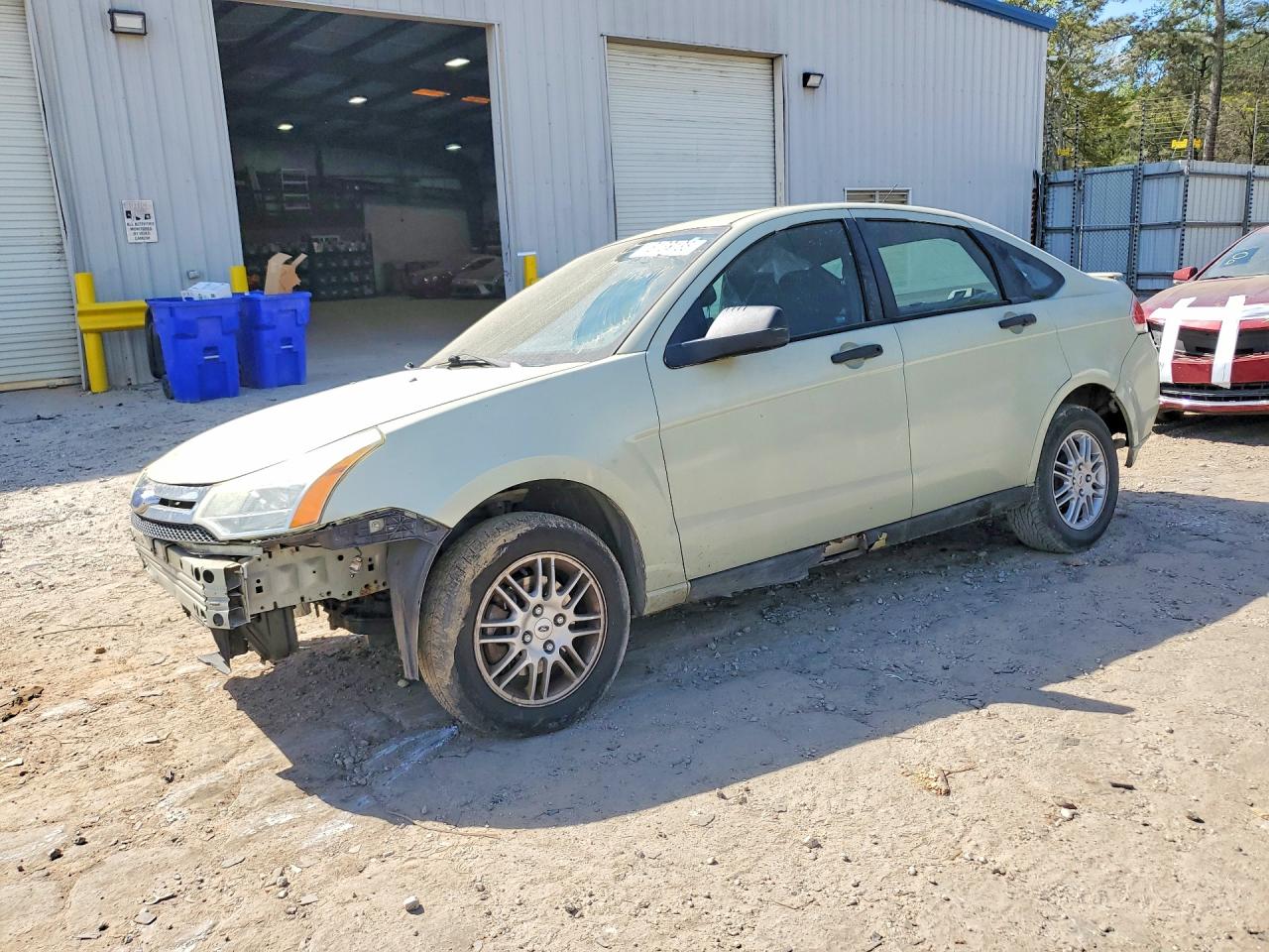Salvage Ford Focus Image