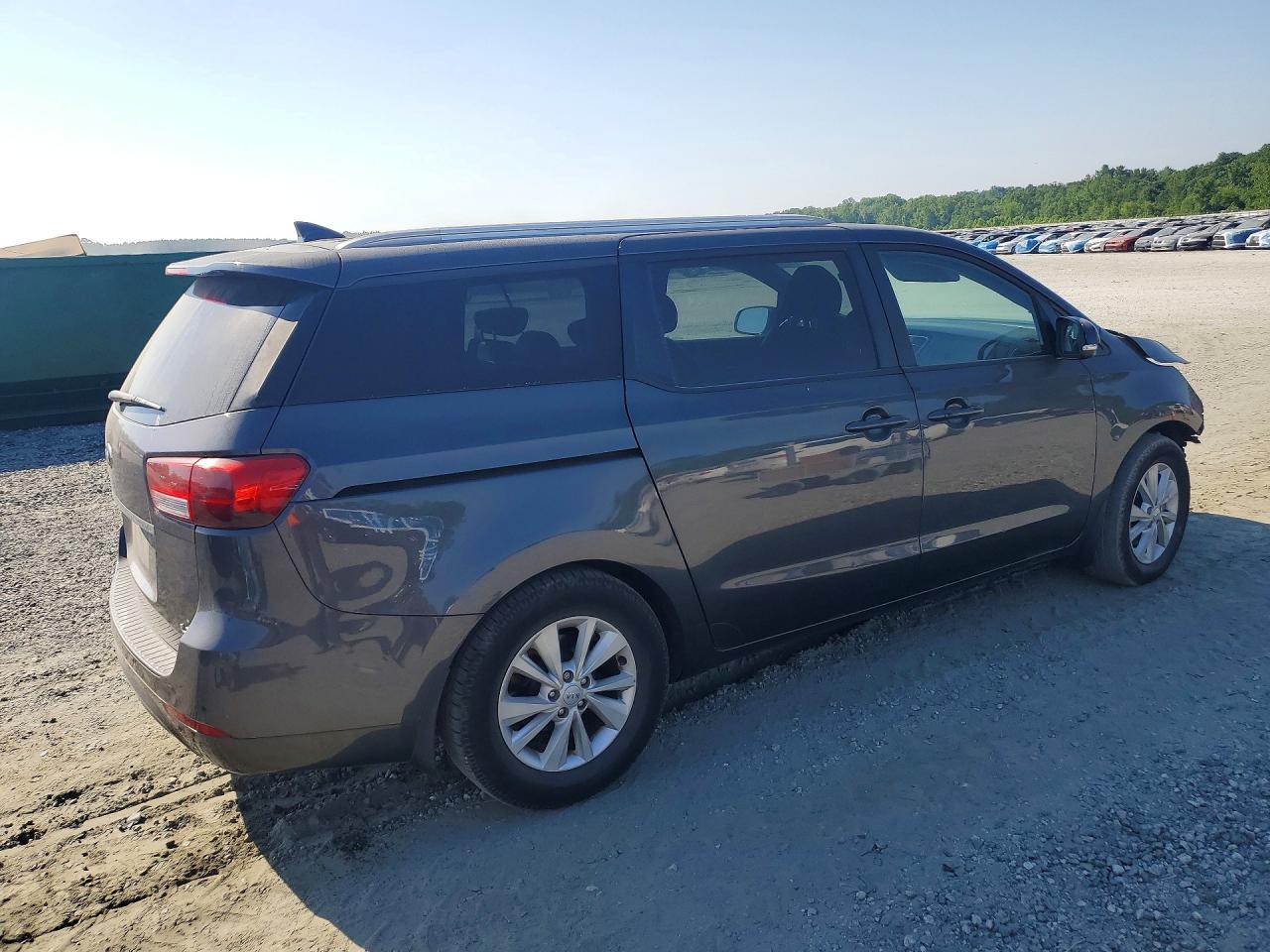Kia Sedona Lx