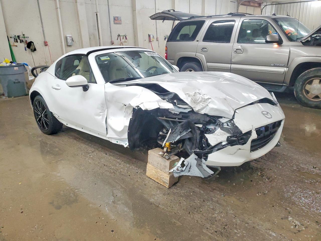 Mazda Mx5 Grand Touring