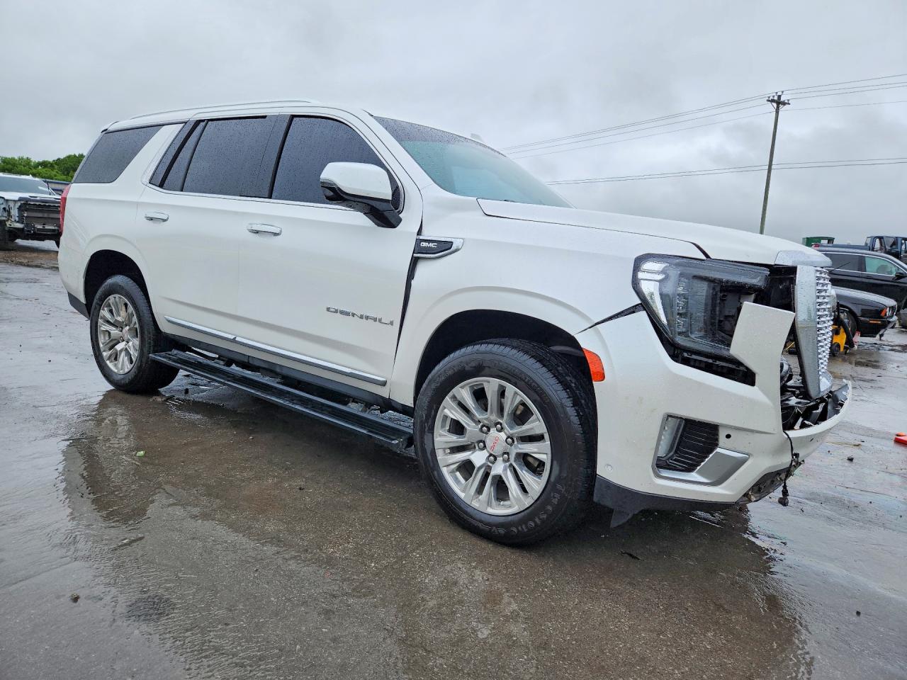 GMC Yukon Denali