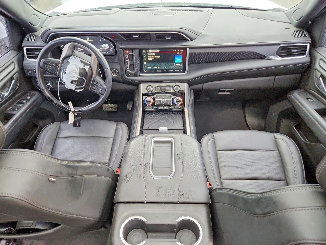 GMC Yukon Denali