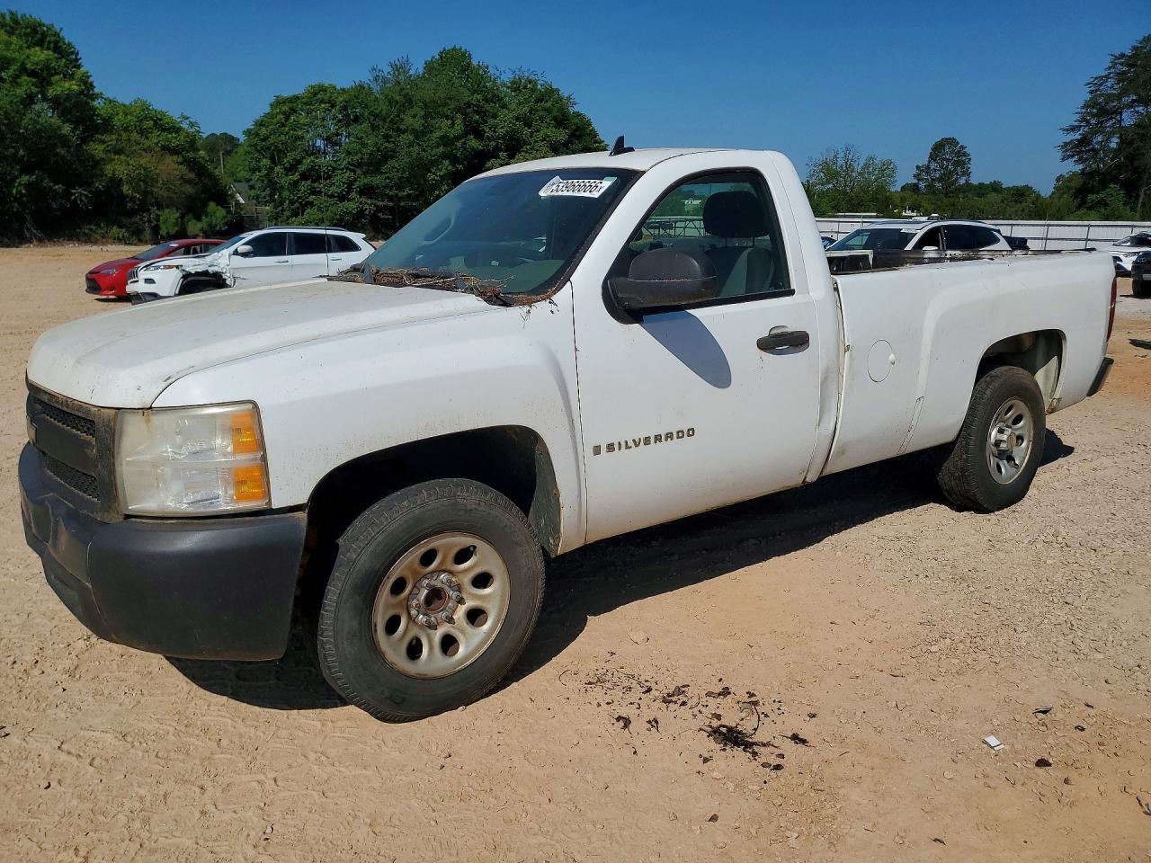 Salvage Chevrolet Silverado Image