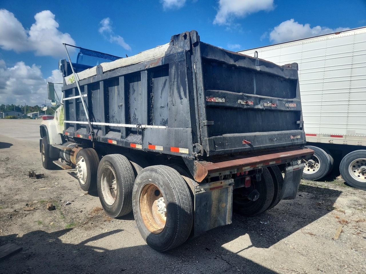 Ford L-Series Lt8000f