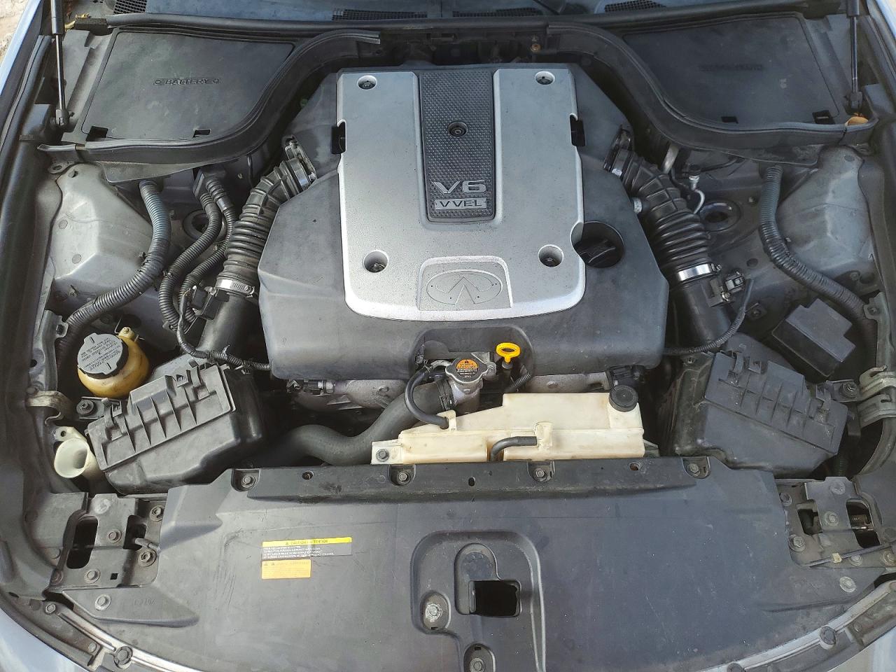 INFINITI G37 Base