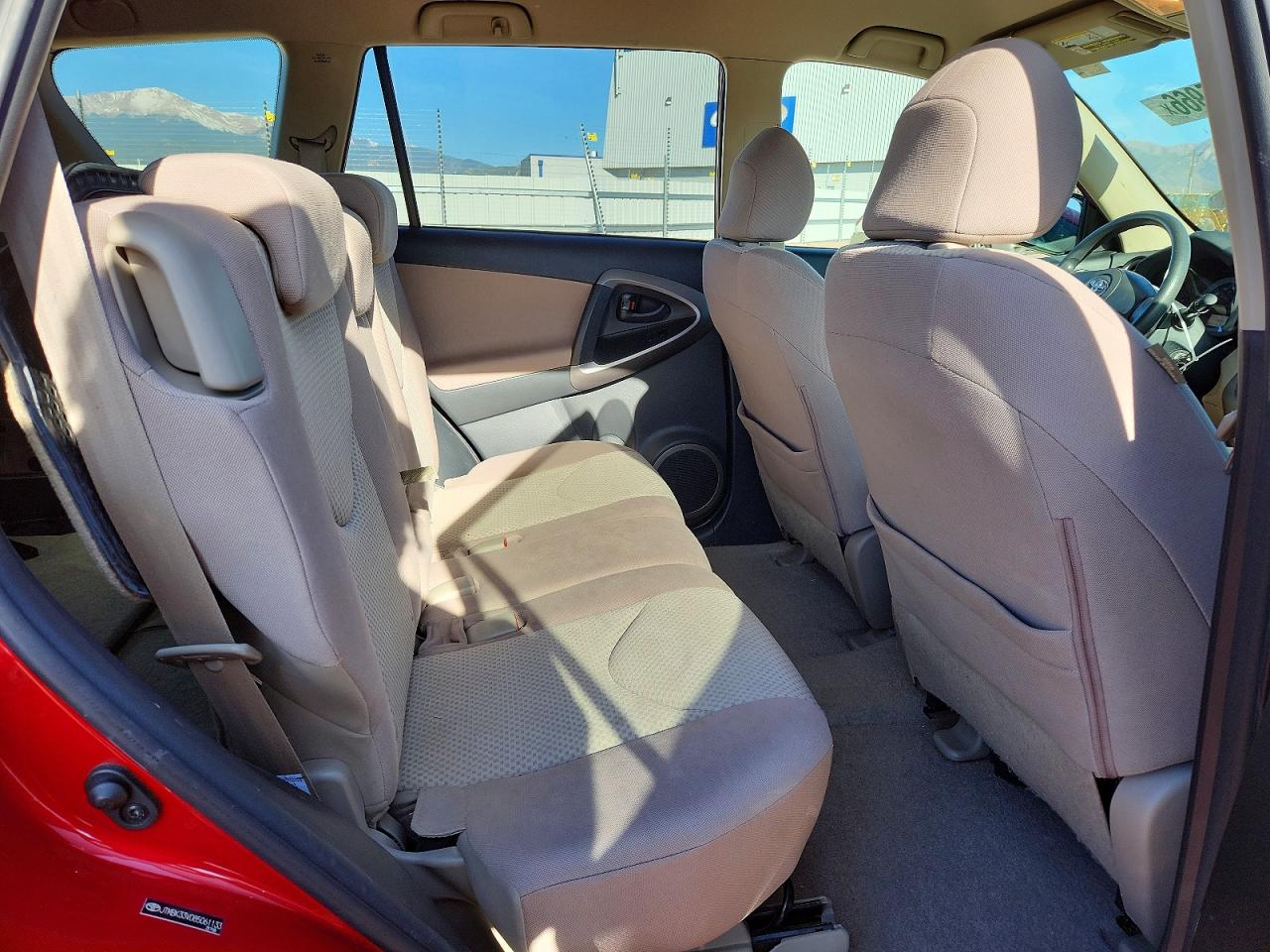 Toyota RAV4 Base