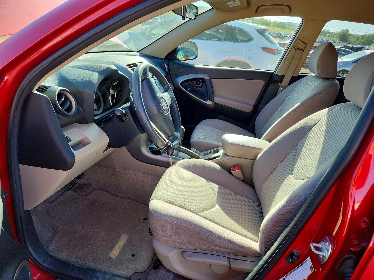 Toyota RAV4 Base