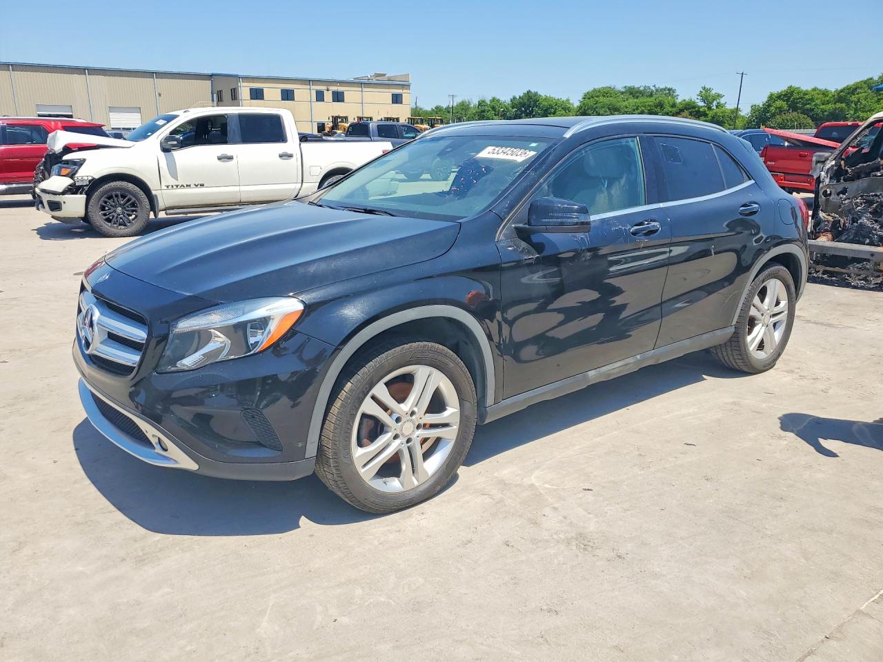 Salvage Mercedes-Benz GLA Image