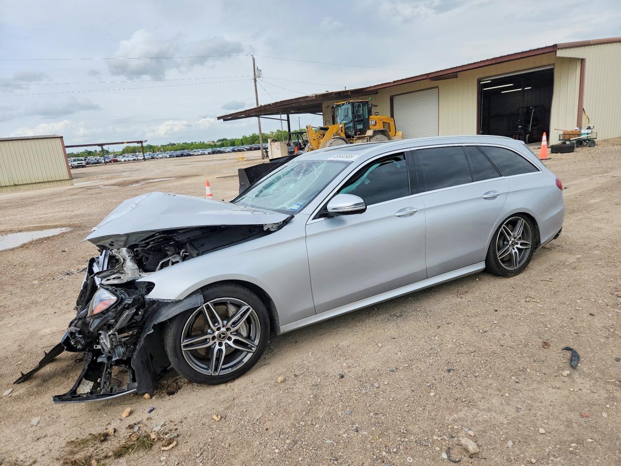 Salvage Mercedes-Benz E-Class Image