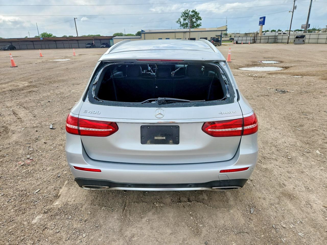 Mercedes-Benz E-Class 400 4matic