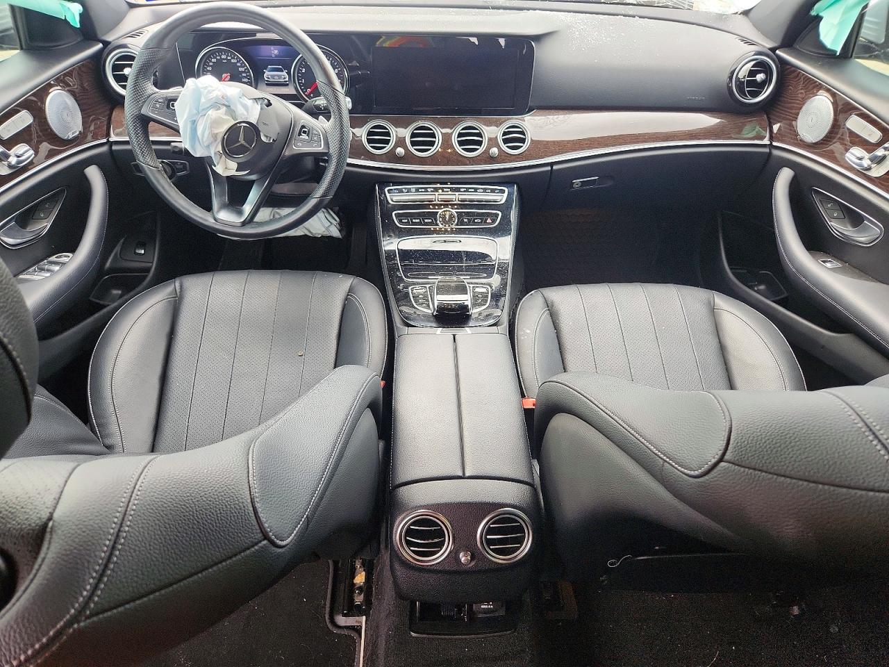 Mercedes-Benz E-Class 400 4matic