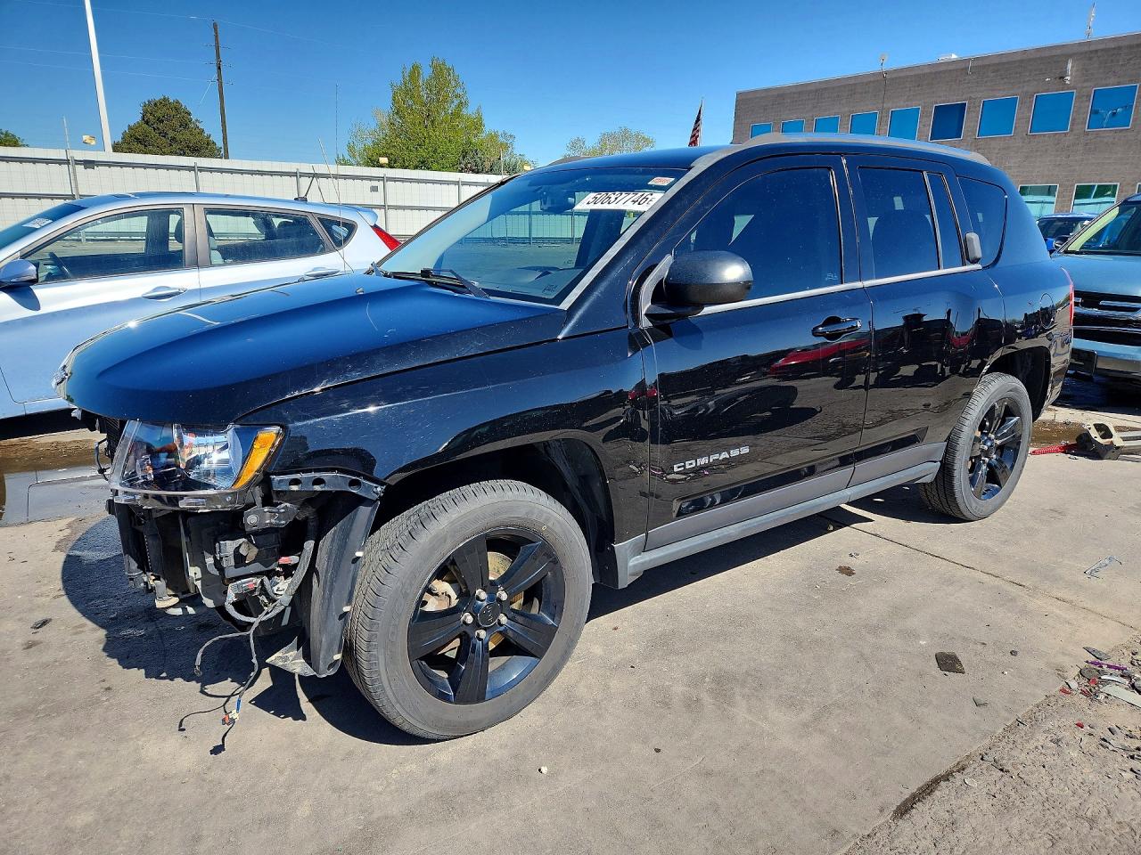 Salvage Jeep Compass Image