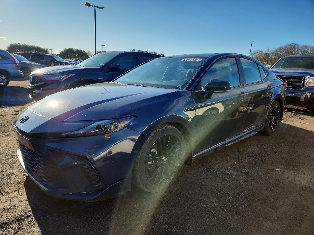 Salvage Toyota Camry Image