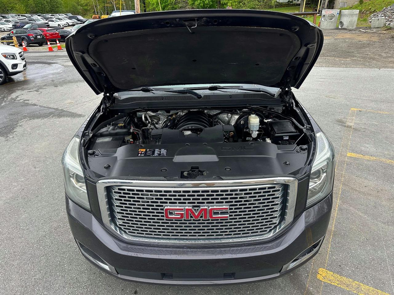GMC Yukon Denali