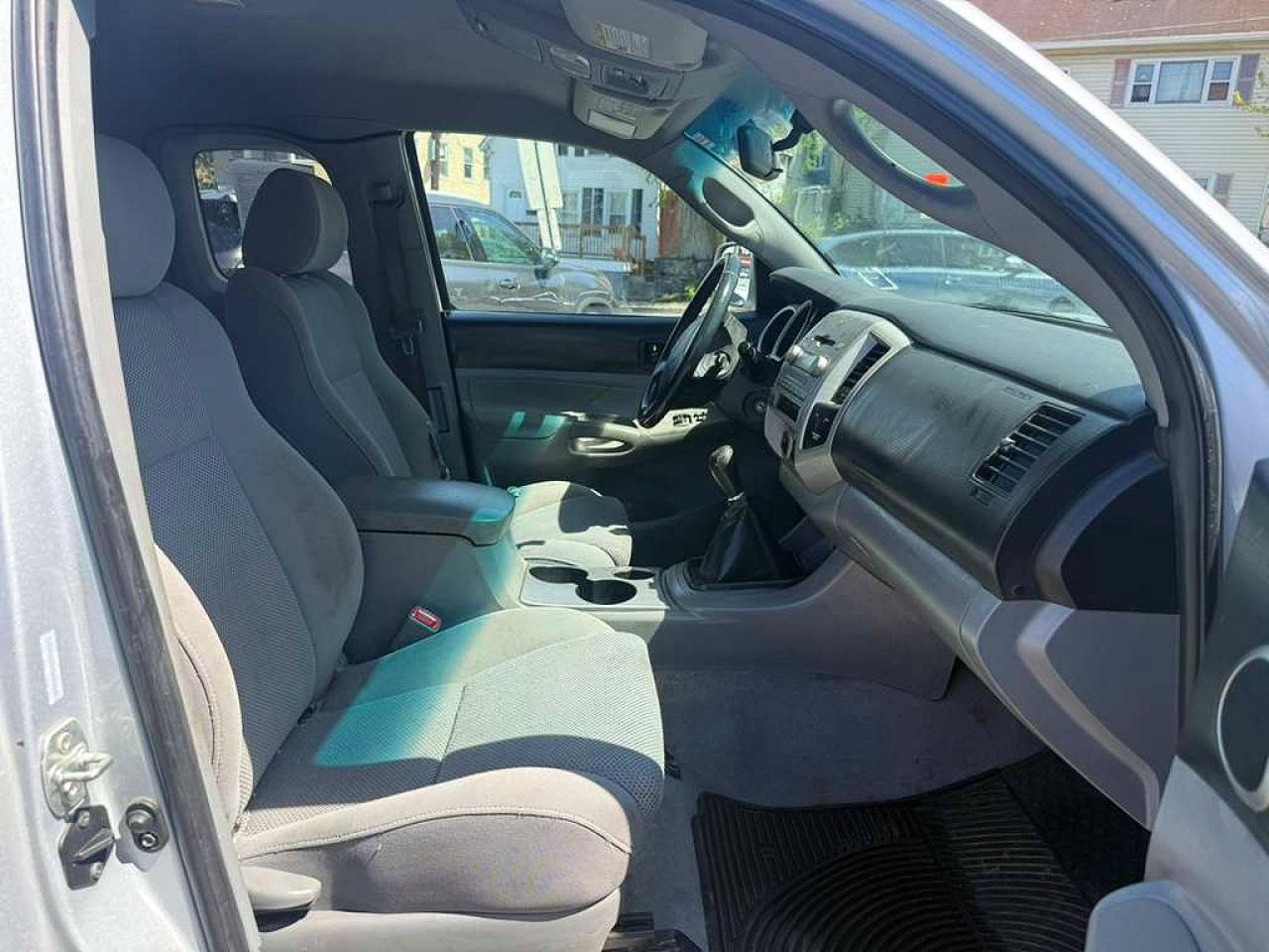 Toyota Tacoma Access Cab