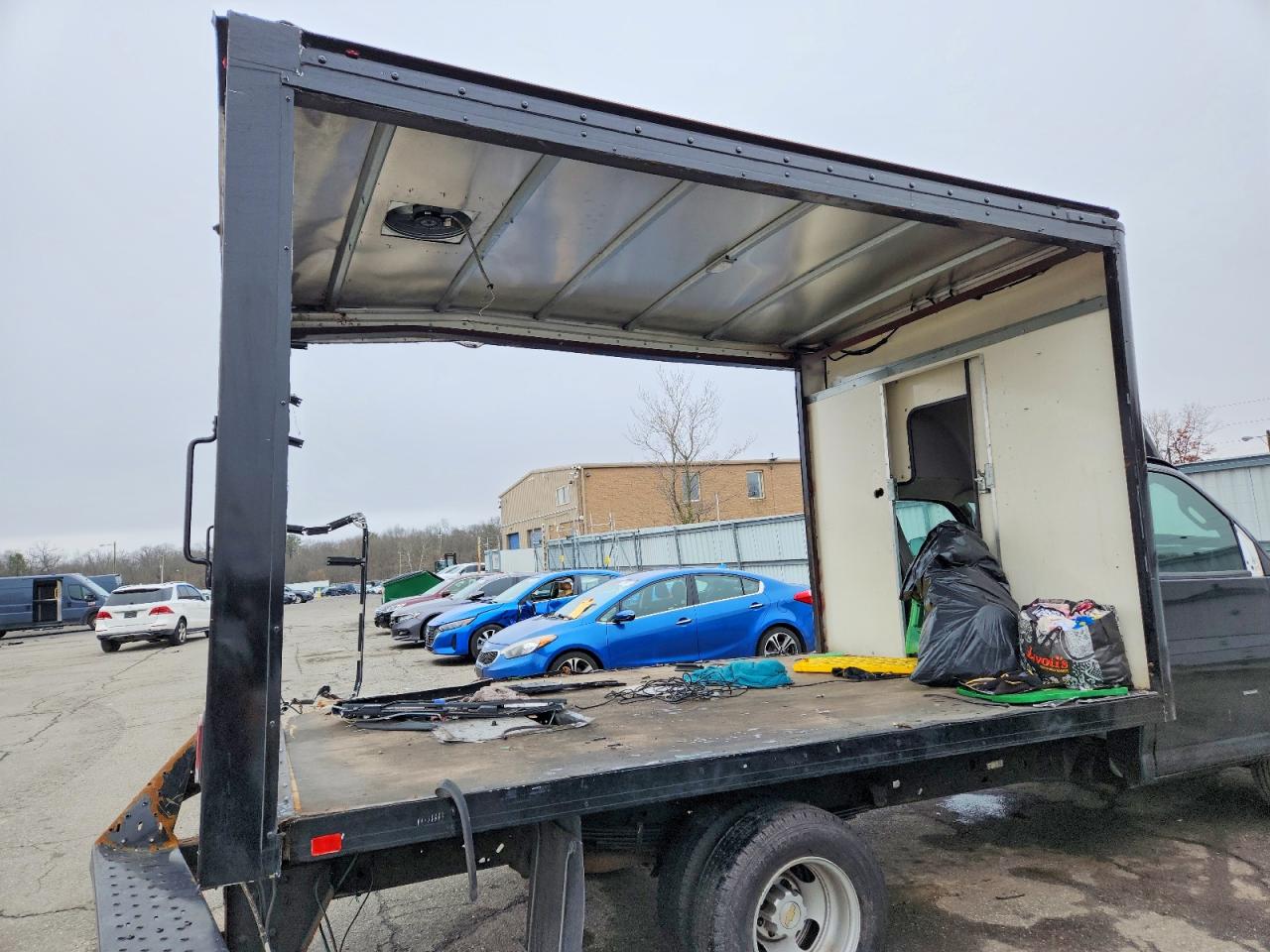 Chevrolet Express Ls