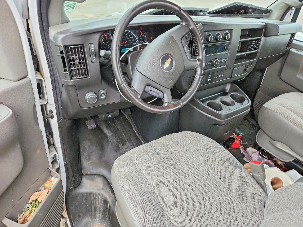 Chevrolet Express Ls