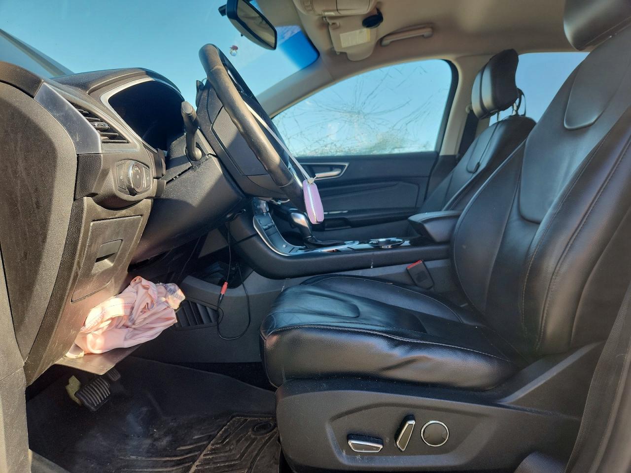Ford Edge Titanium