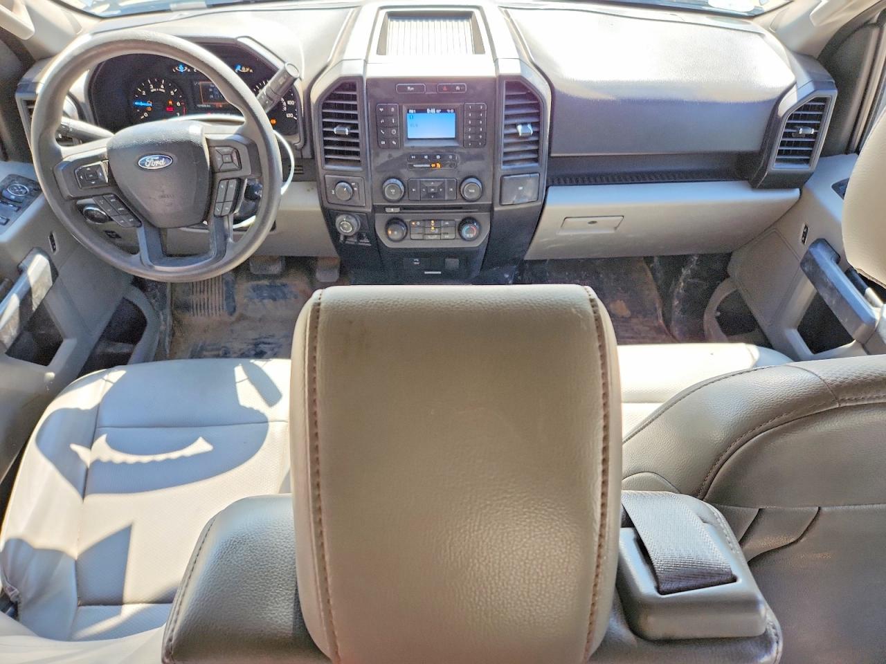 Ford F-150 Super Cab