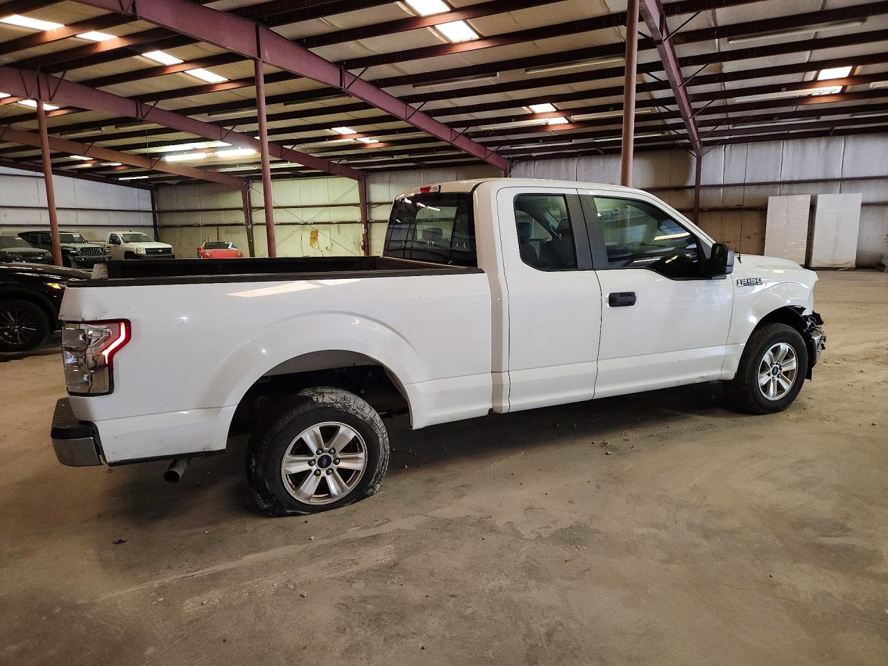 Ford F-150 Super Cab
