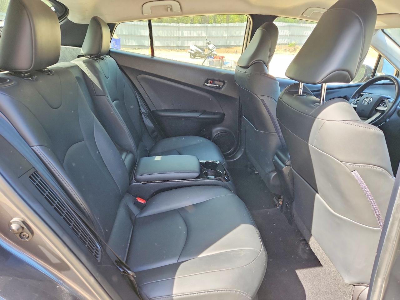 Toyota Prius Advanced