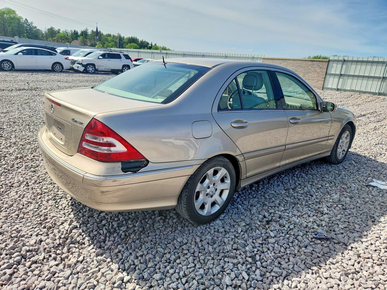 Mercedes-Benz C-Class 240 4matic