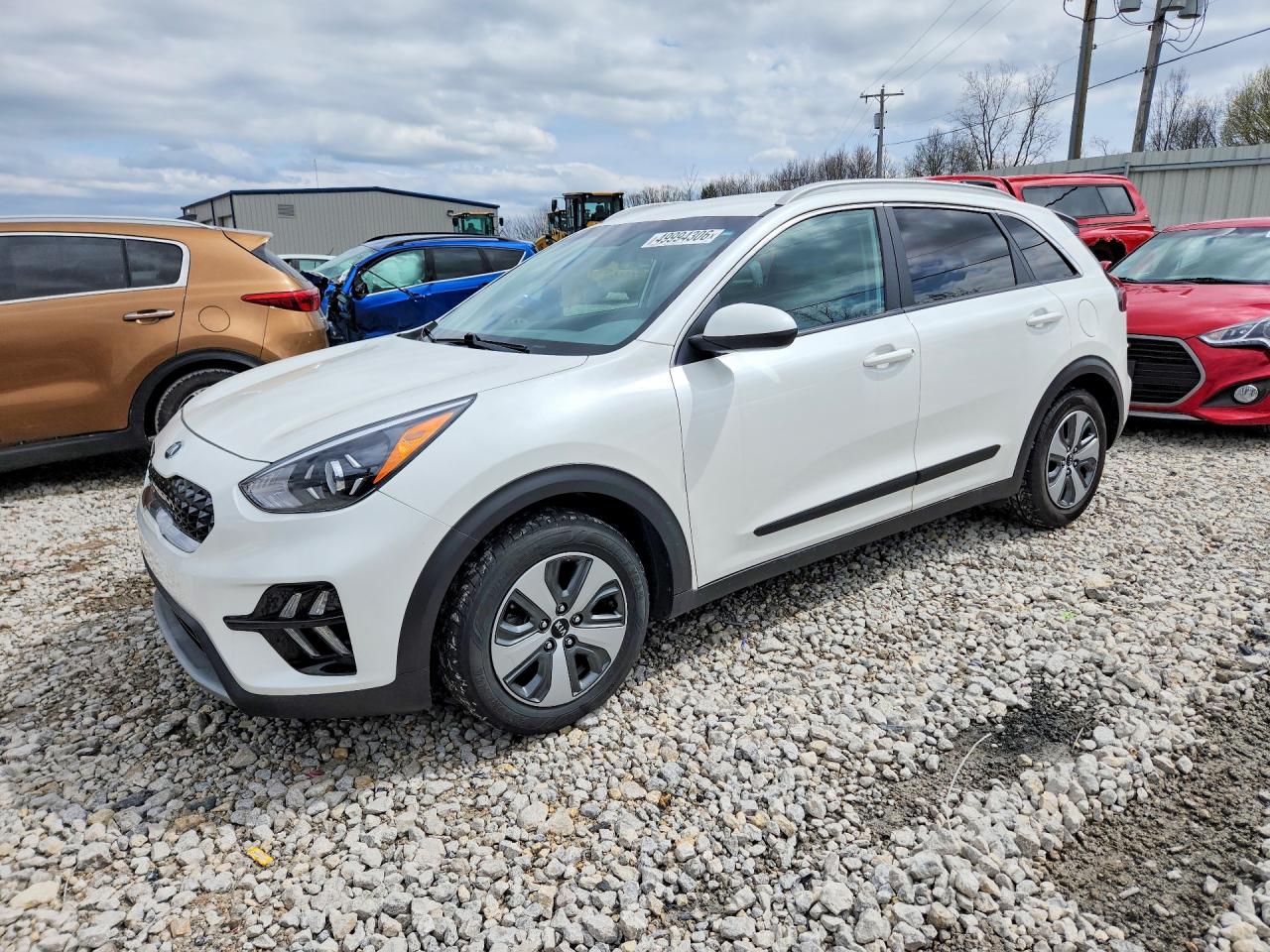 Salvage Kia Niro Image