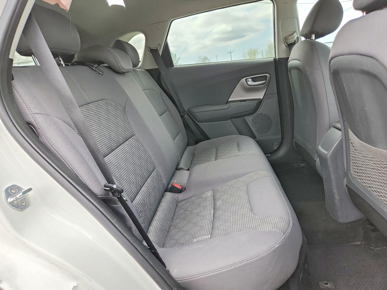 Kia Niro Lx