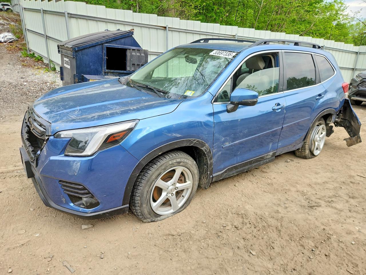 Salvage Subaru Forester Image