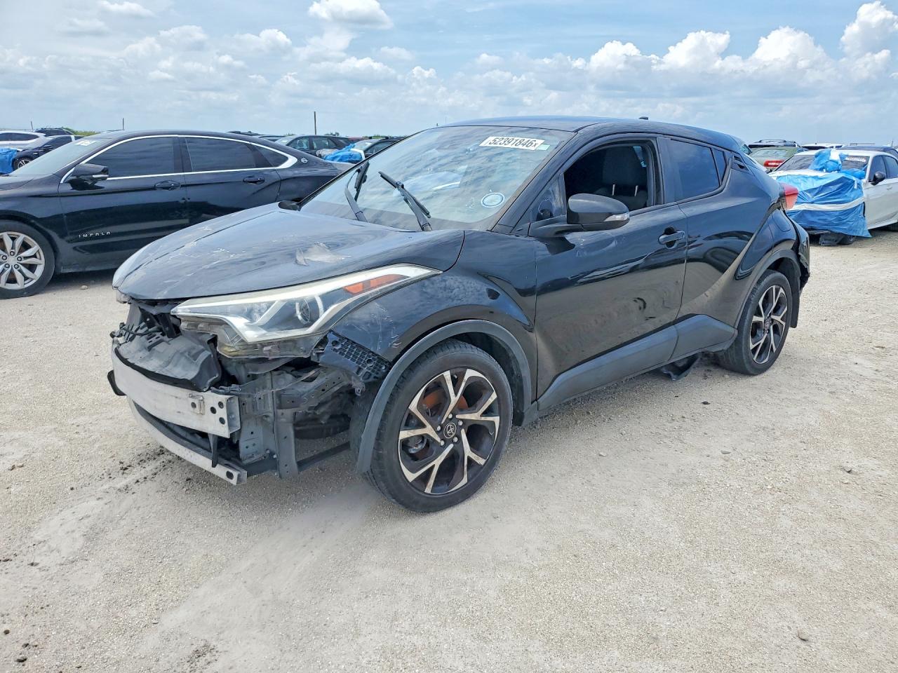 Salvage Toyota C-HR Image