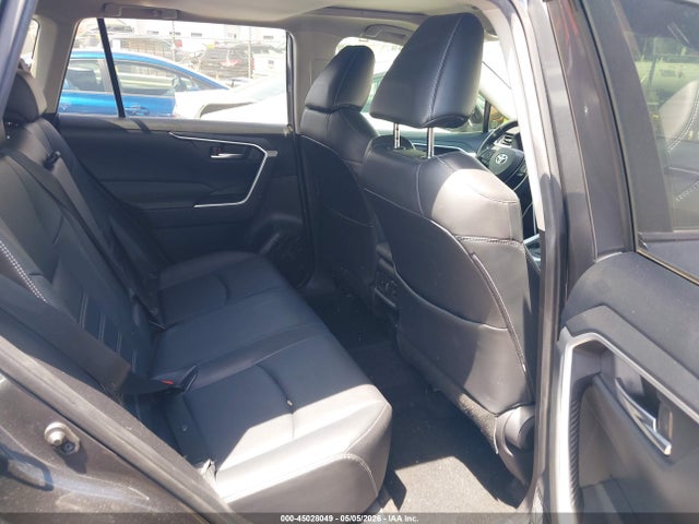 Toyota RAV4 Xle Premium