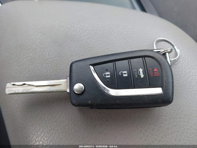 Toyota Camry L