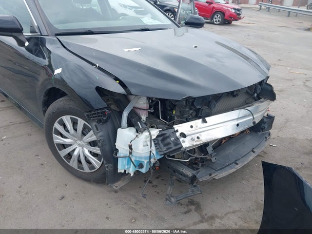 Toyota Camry L