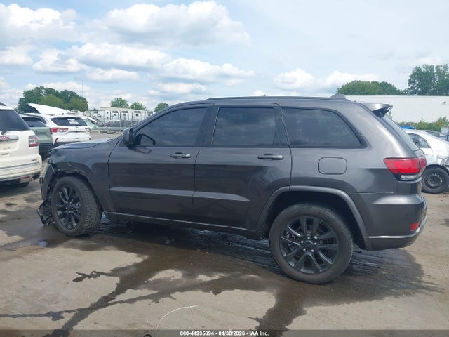 Jeep Grand Cherokee Altitude 4x4