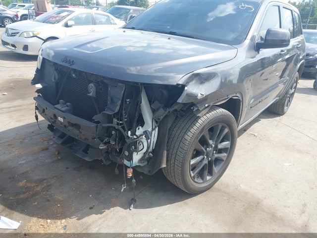 Jeep Grand Cherokee Altitude 4x4