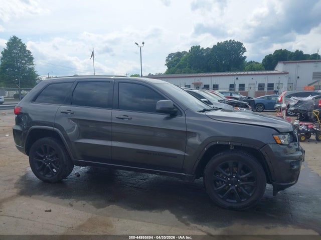 Jeep Grand Cherokee Altitude 4x4