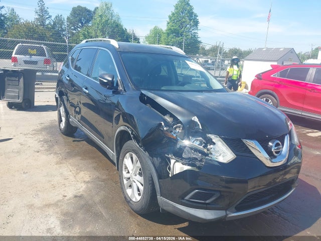 Salvage Nissan Rogue Image