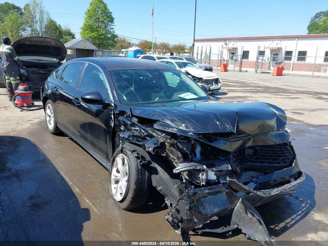 Salvage Honda Accord Image