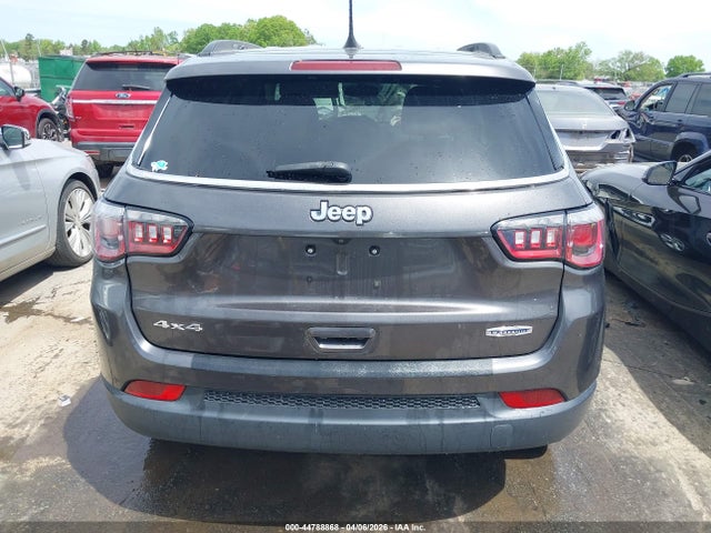 Jeep Compass Latitude 4x4