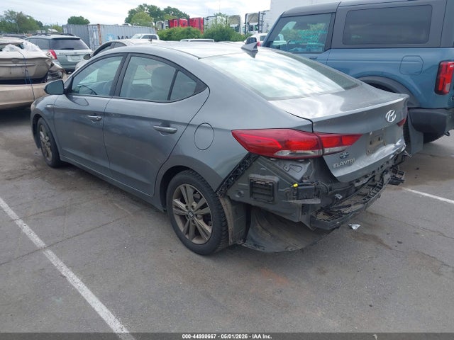 Hyundai ELANTRA Sel