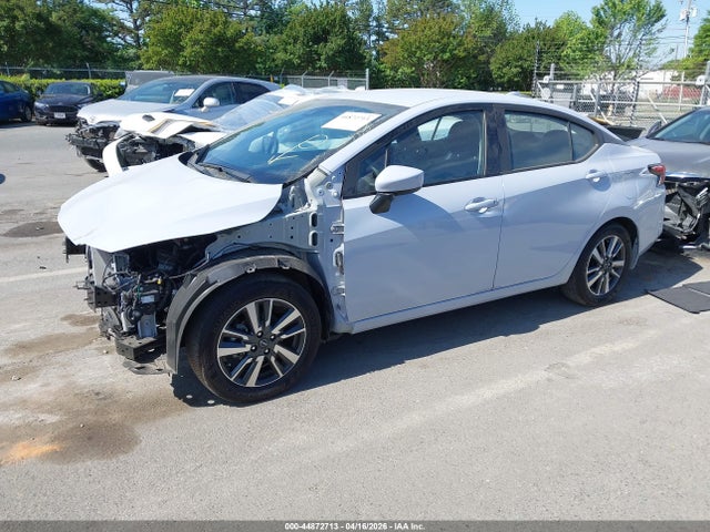 Nissan Versa 1.6 Sv