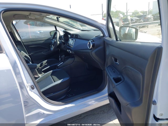 Nissan Versa 1.6 Sv