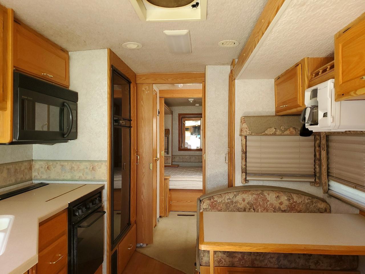 Winnebago F-550