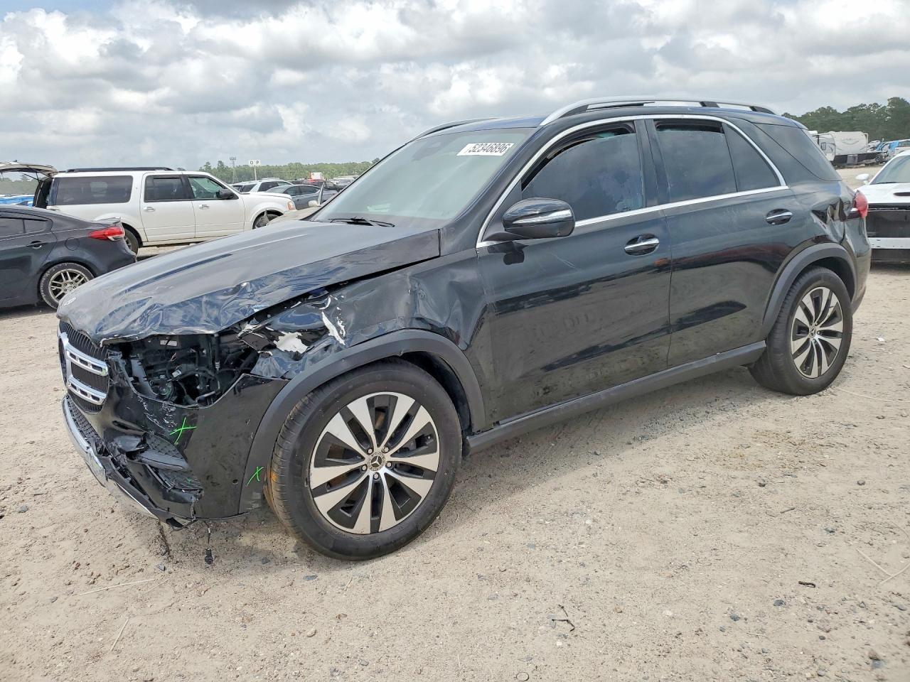 Salvage Mercedes-Benz GLE Image