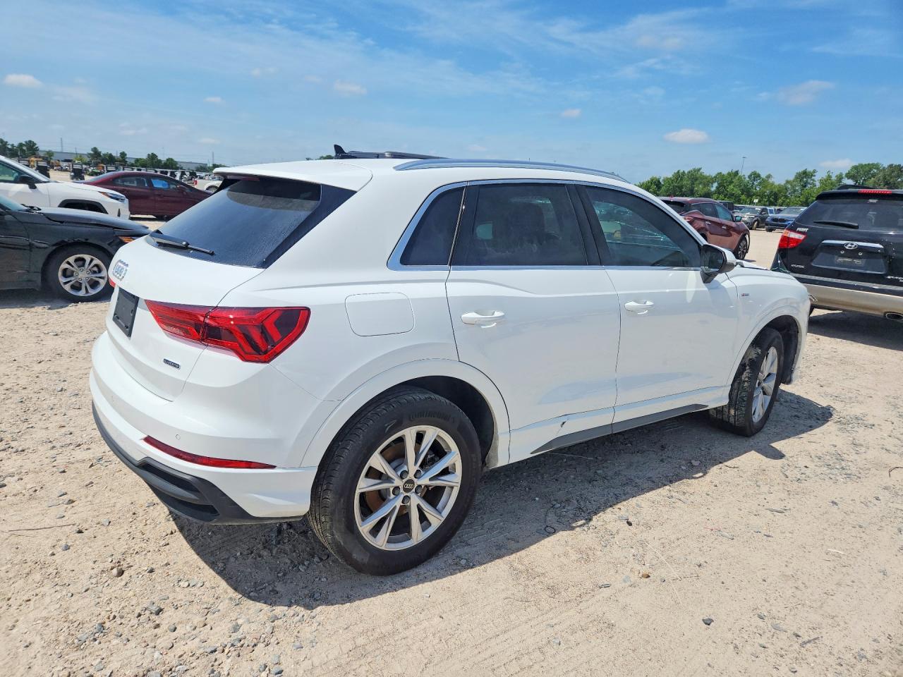 Audi Q3 Premium S Line 45