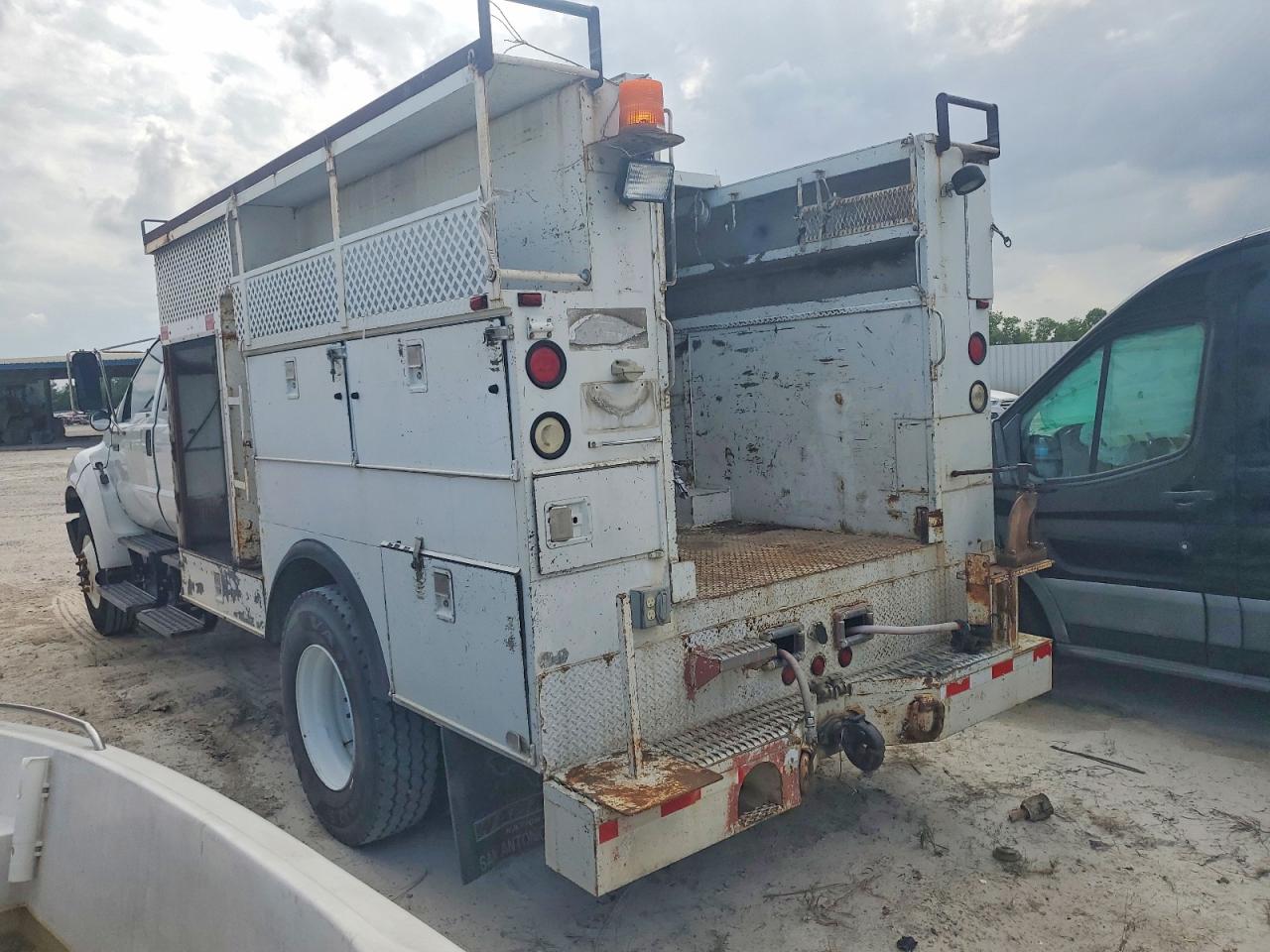 Ford F-750 Super Duty