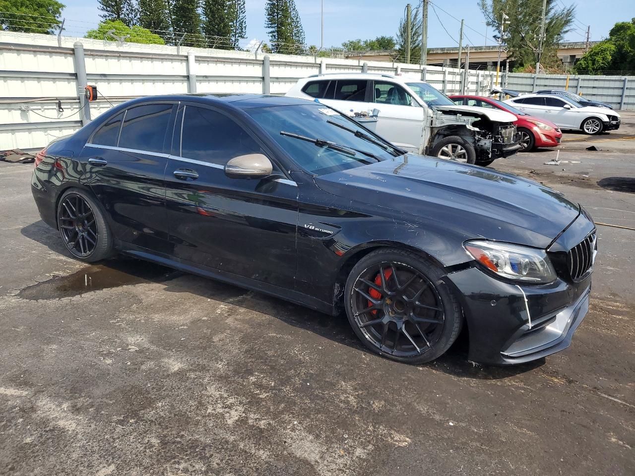 Mercedes-Benz C-Class 63 Amg
