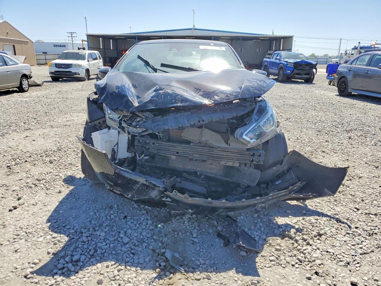 Nissan Versa Sv